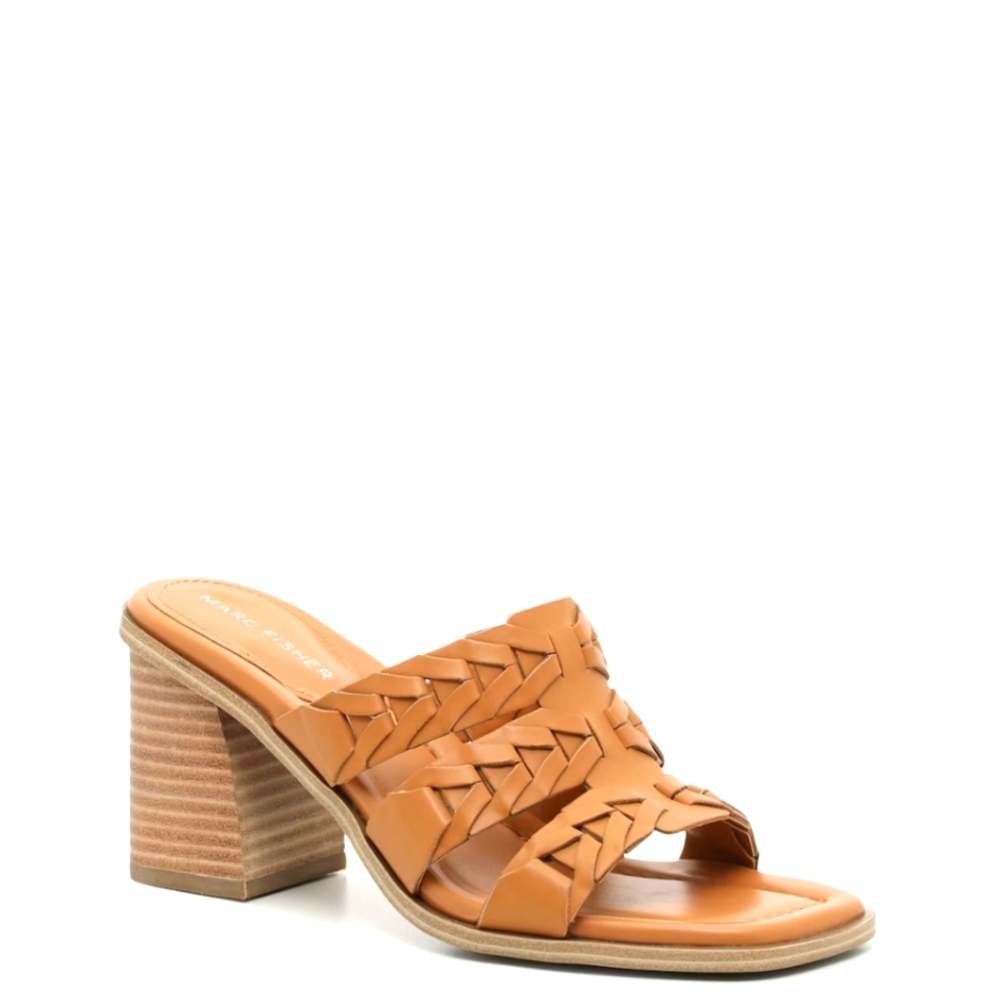 Marc Fischer sandal
